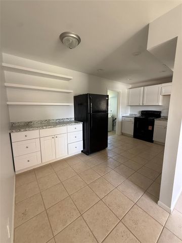 1401 SE 1st Street, Pompano Beach, FL 33060