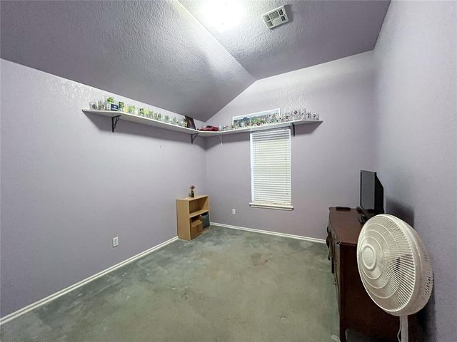 205 Sandstone Drive, Norman, OK 73071