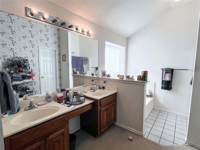 205 Sandstone Drive, Norman, OK 73071