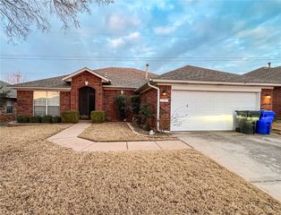 205 Sandstone Drive, Norman, OK 73071