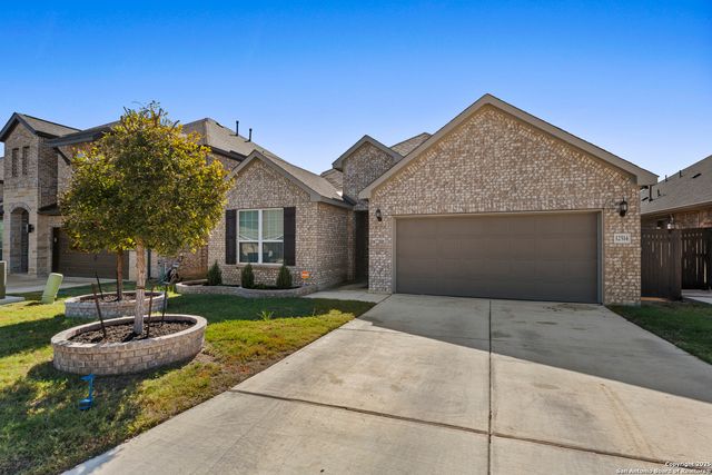 12514 Thrall, San Antonio, TX 78253