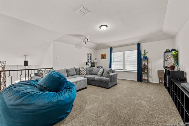 12514 Thrall, San Antonio, TX 78253