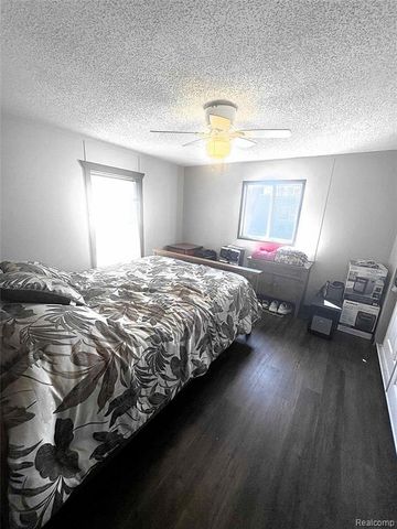 1125 Oakwood Street, Beaverton, MI 48612
