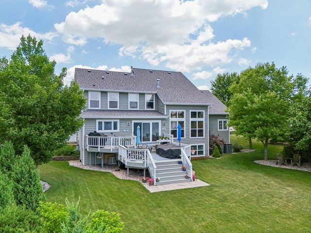 10473 S George DRIVE, Oak Creek, WI 53154