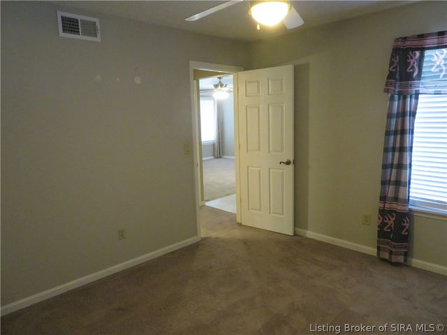 1710 New Albany-Chas Road 100 & 61G, Jeffersonville, IN 47130