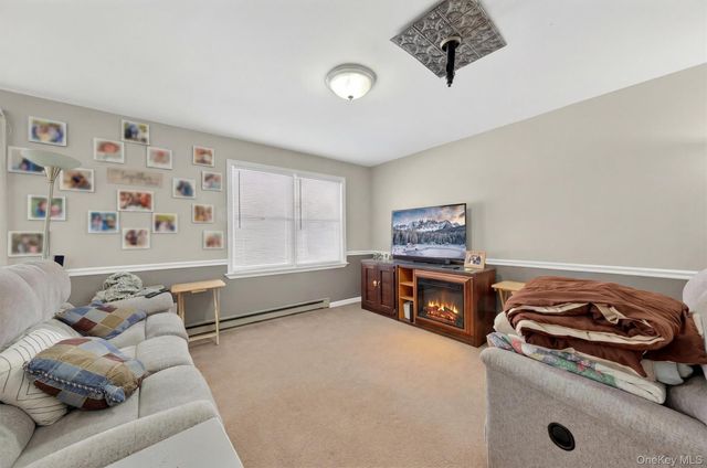 325 Cornwall Meadows Lane, Patterson, NY 12563