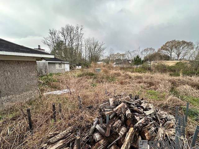 12270 Arnold Rd, Walker, LA 70785