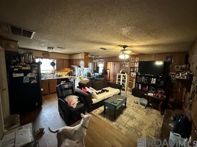 12270 Arnold Rd, Walker, LA 70785