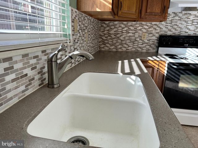 835 CHARLOTTE WAY, Enola, PA 17025