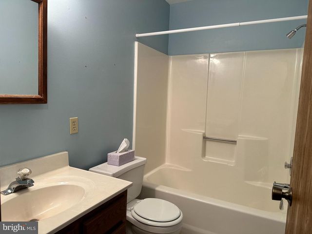 835 CHARLOTTE WAY, Enola, PA 17025