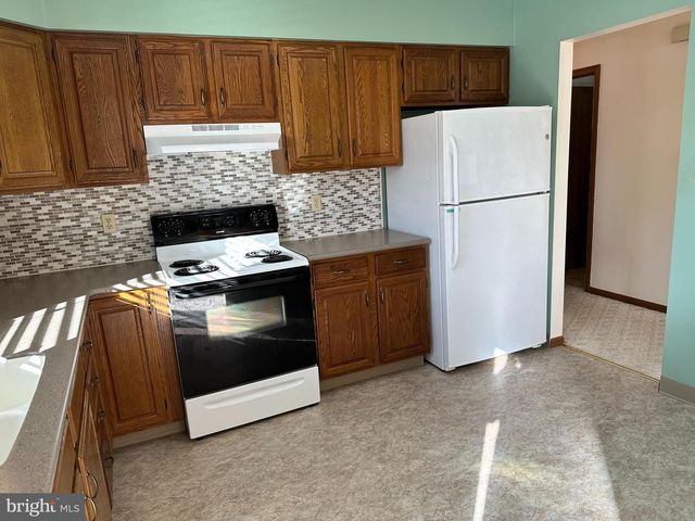 835 CHARLOTTE WAY, Enola, PA 17025