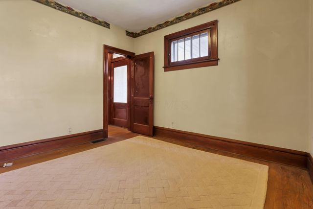 9154 Mink Street SW, Etna, OH 43062