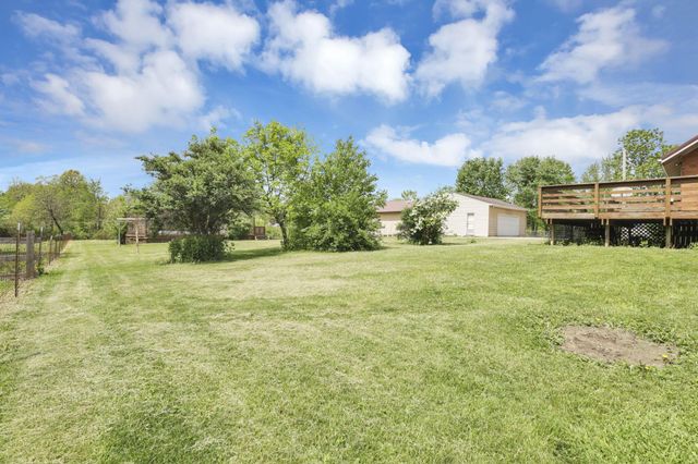 9154 Mink Street SW, Etna, OH 43062