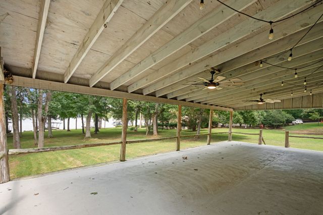 680 Gay Winds Dr, Mount Juliet, TN 37122