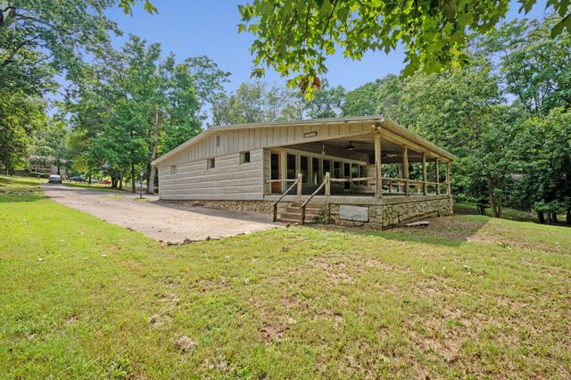 680 Gay Winds Dr, Mount Juliet, TN 37122