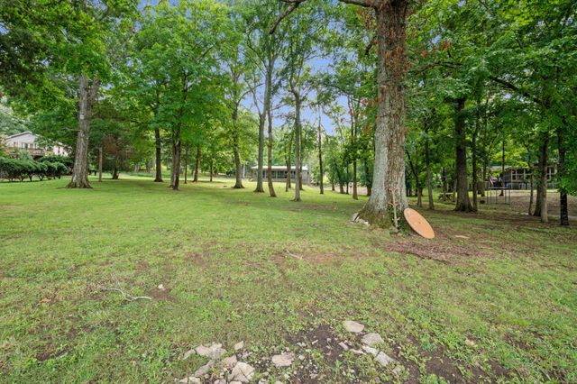 680 Gay Winds Dr, Mount Juliet, TN 37122
