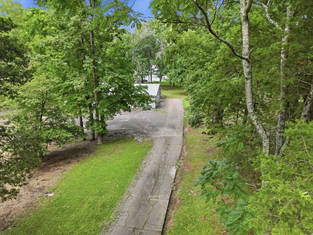 680 Gay Winds Dr, Mount Juliet, TN 37122