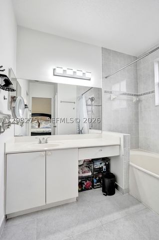 220 Riverwalk Cir, Sunrise, FL 33326