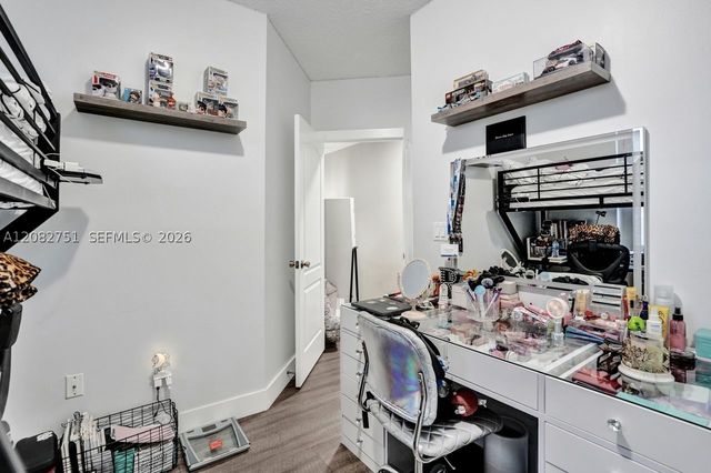 220 Riverwalk Cir, Sunrise, FL 33326
