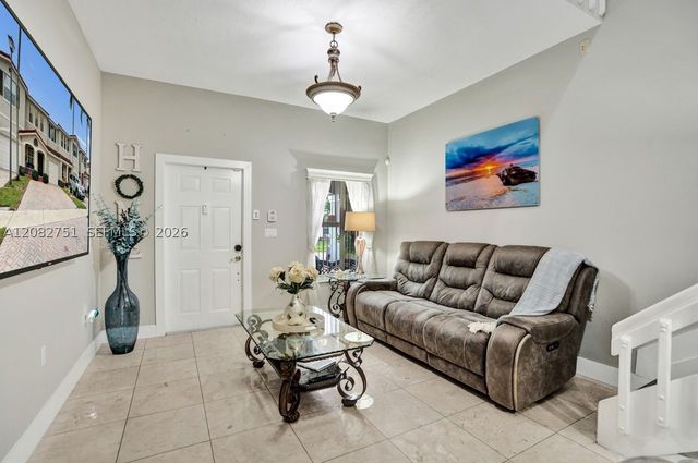 220 Riverwalk Cir, Sunrise, FL 33326