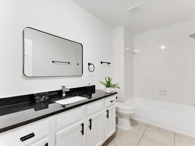 6437 henco dr Drive, Fort Worth, TX 76119