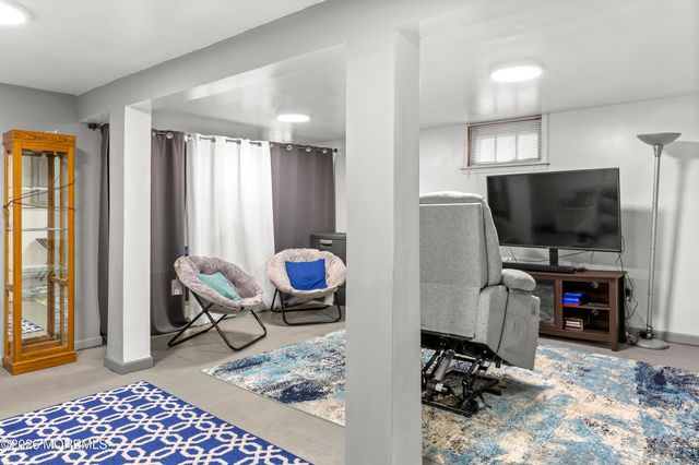 1147 Passaic Avenue, Linden, NJ 07036
