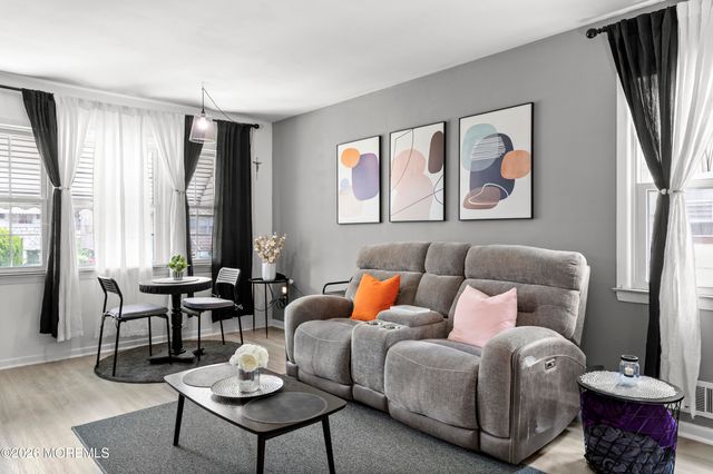 1147 Passaic Avenue, Linden, NJ 07036