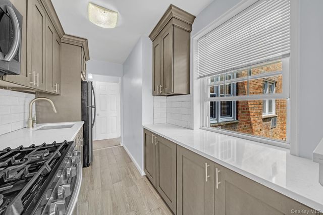8710 149th Avenue 5F, Howard Beach, NY 11414