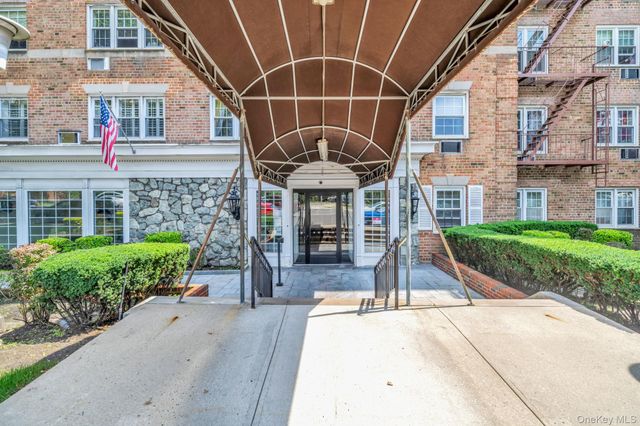 8710 149th Avenue 5F, Howard Beach, NY 11414