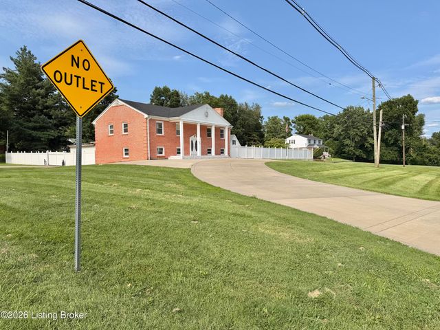 6709 Cooper Chapel Rd, Louisville, KY 40229