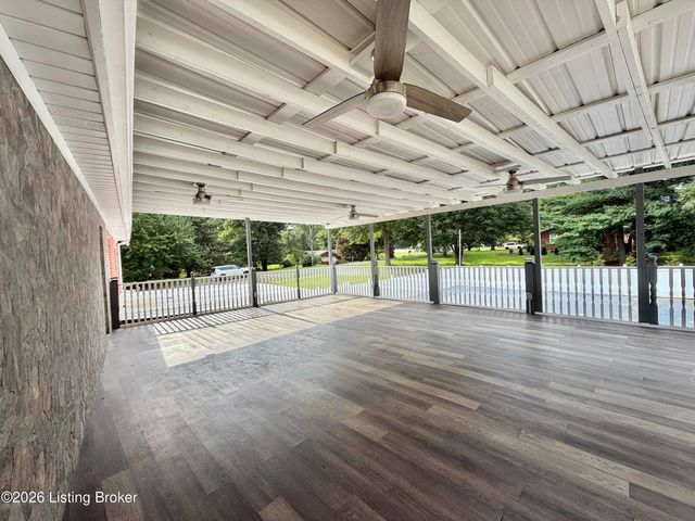 6709 Cooper Chapel Rd, Louisville, KY 40229