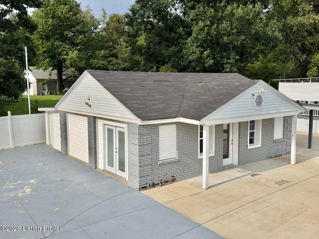 6709 Cooper Chapel Rd, Louisville, KY 40229