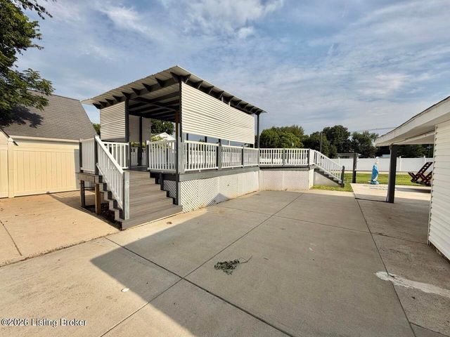6709 Cooper Chapel Rd, Louisville, KY 40229