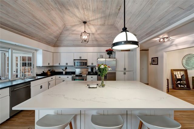 1024 Palmar De Ays Drive, Vero Beach, FL 32963