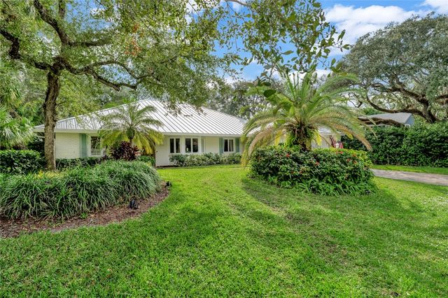 1024 Palmar De Ays Drive, Vero Beach, FL 32963