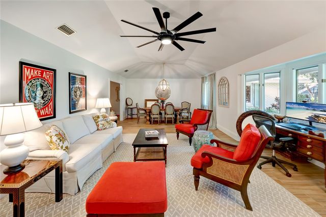 1024 Palmar De Ays Drive, Vero Beach, FL 32963