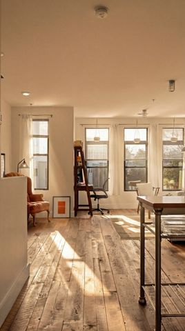 1225 4th Ave S Apt 114, Nashville, TN 37210