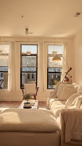 1225 4th Ave S Apt 114, Nashville, TN 37210