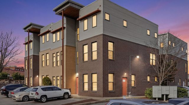 1225 4th Ave S Apt 114, Nashville, TN 37210