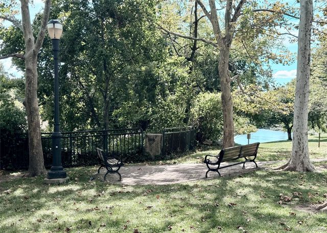 1035 E Boston Post Road E 1-5, Mamaroneck, NY 10543