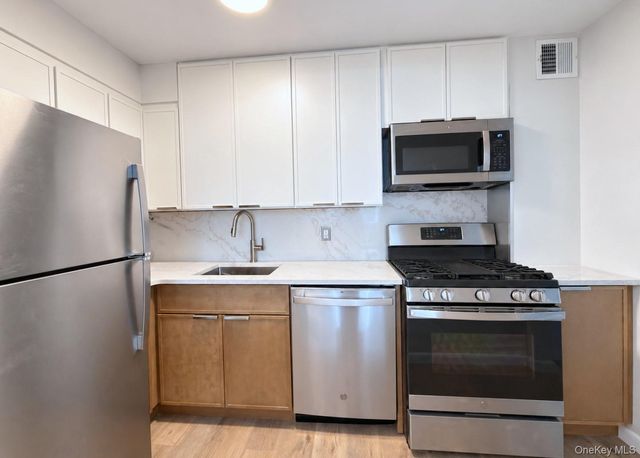 1035 E Boston Post Road E 1-5, Mamaroneck, NY 10543