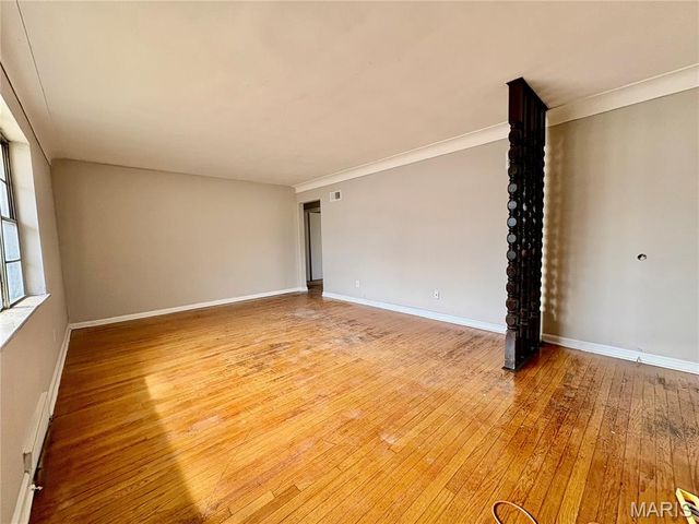 6100 Garesche Avenue, St Louis, MO 63136