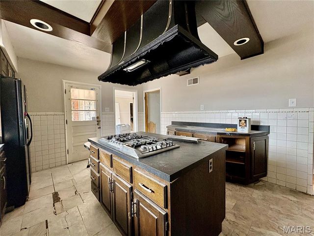 6100 Garesche Avenue, St Louis, MO 63136