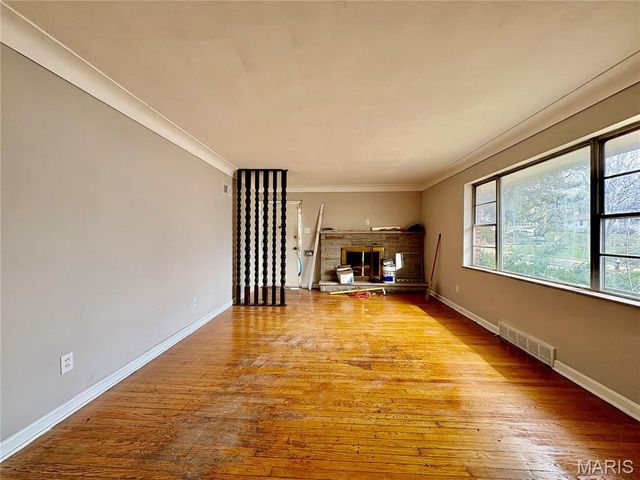 6100 Garesche Avenue, St Louis, MO 63136