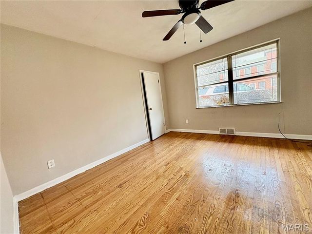 6100 Garesche Avenue, St Louis, MO 63136