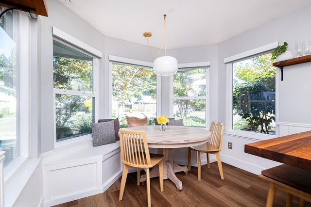 1830 Pebblewood Dr, Sacramento, CA 95833