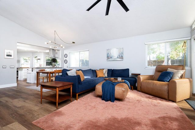 1830 Pebblewood Dr, Sacramento, CA 95833