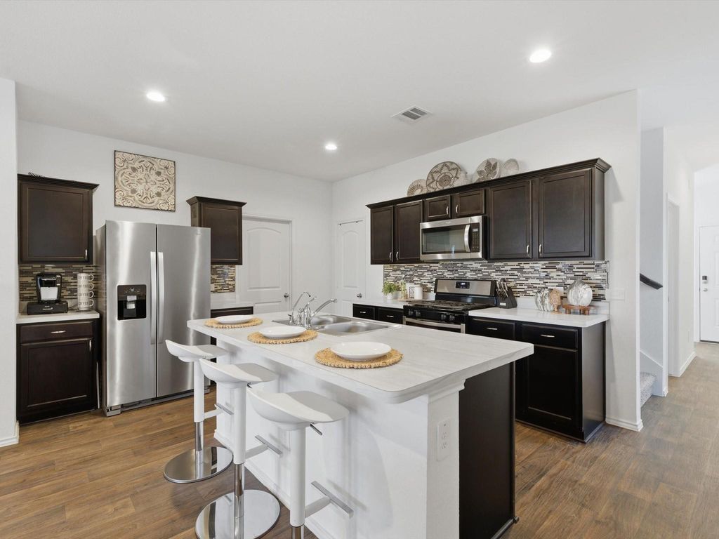 14846 Cypress Hollow Drive, New Caney, TX 77357