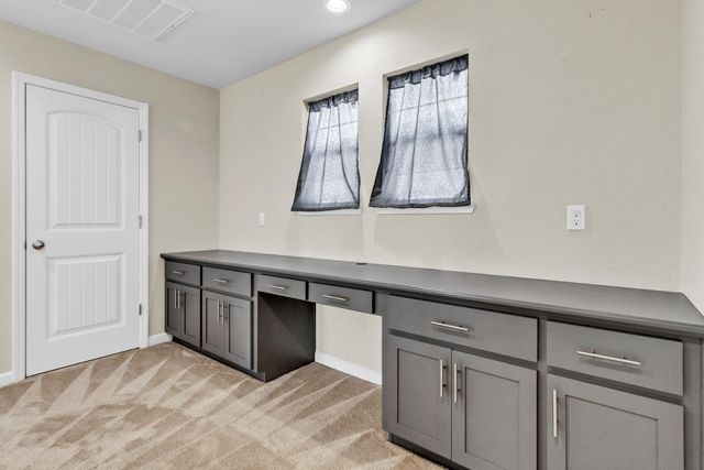 2809 Hawaiian Petrel Ave, Modesto, CA 95355