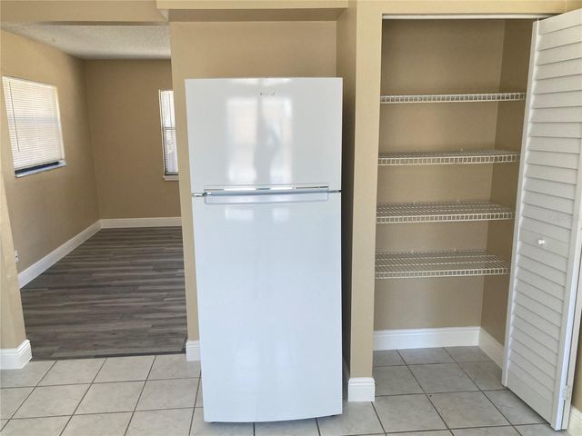 3588 MERIDEN AVENUE B, Oldsmar, FL 34677